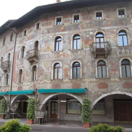 Lady Tulip - Monolocale Тренто